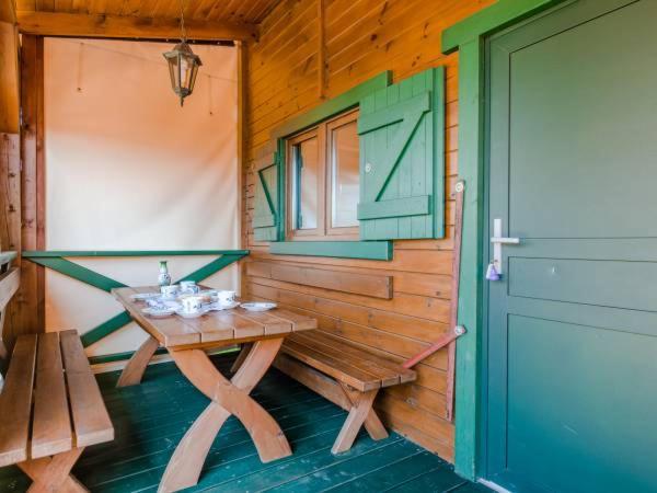 Apartamentowe Domki Drewniane Colorado Vila Karwia Exterior foto
